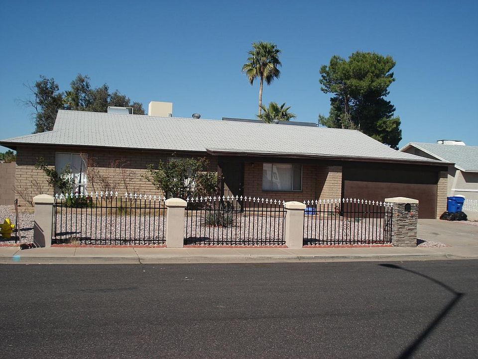 1st image of 1008 E Glade Ave