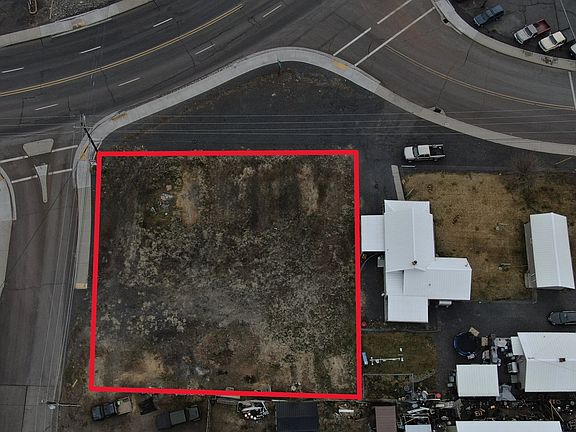 2nd image of 36 N Grand Ave