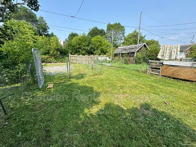 839 Minnesota St — Photo 13