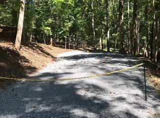 40 14th St, Ellijay, GA 30540