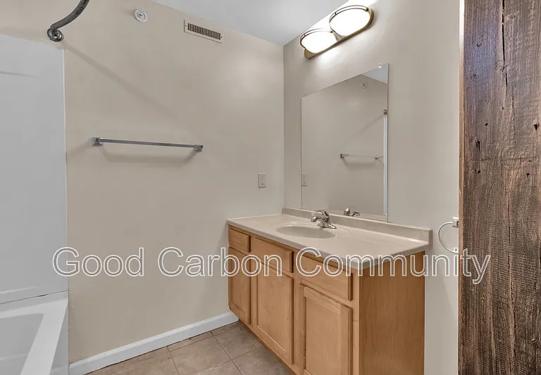 346 Connecticut St #503 — Photo 11