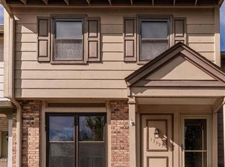 13391 Hiddendale Ln, Ballwin, MO 63021