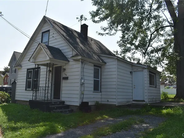 145 Osborne St, Auburn, NY 13021