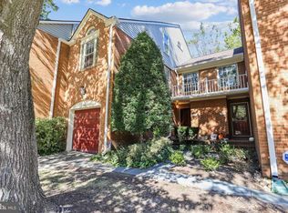 1916 Duffield Ln, Alexandria, VA 22307