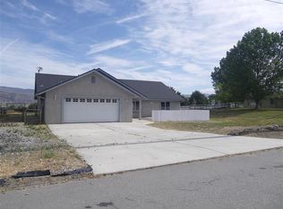 27501 Challedon Ct, Tehachapi, CA 93561