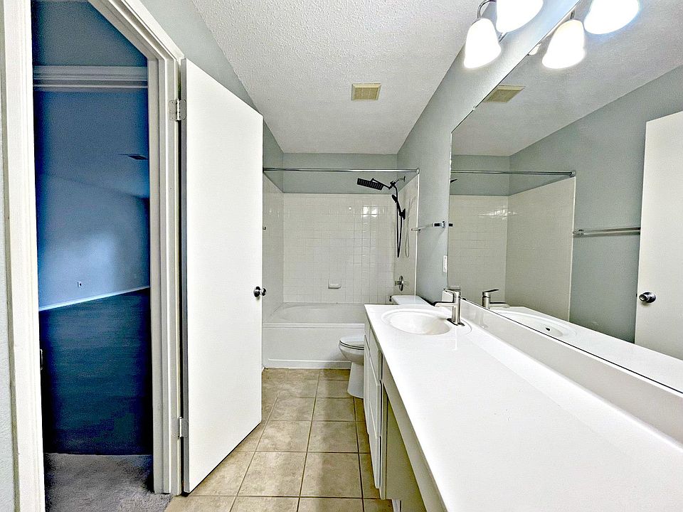 1st image of 2110 Jasper Ln