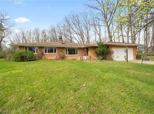 7564 Winding Way, Brecksville, OH 44141