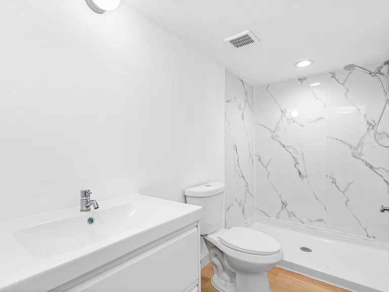 7200 E Bank Dr — Photo 11