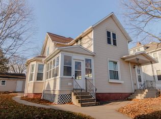316 S 4th Ave, Wausau, WI 54401