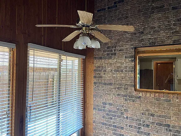 2056 Buggy Whip Ln — Photo 21