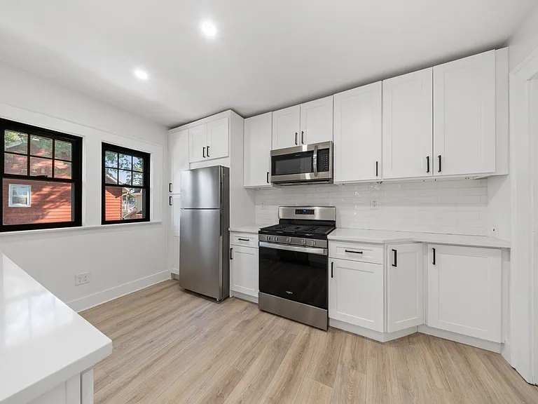 11 W Gouverneur Ave #2 — Photo 15