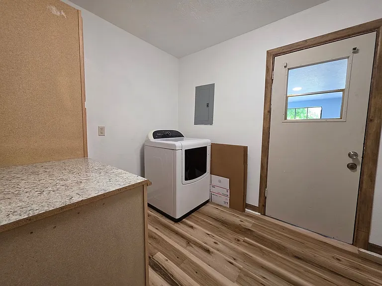 1 Red Oak Rd — Photo 13