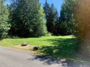 8 Whale Rd, Brinnon, WA 98320