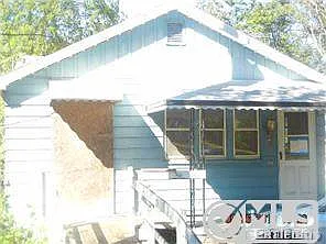 596 Mower Rd photo 1
