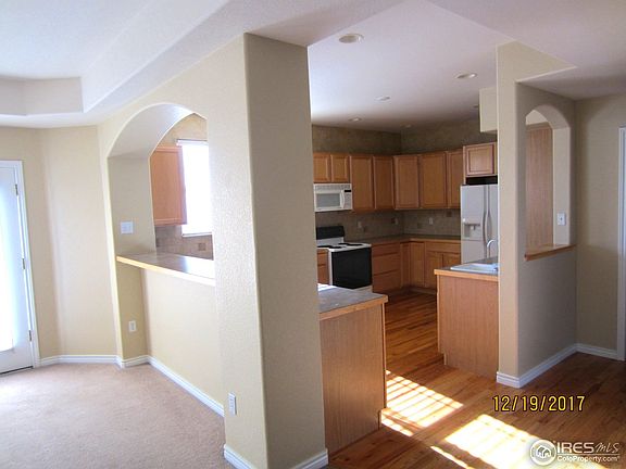 5th image of 415 S Parkside Dr