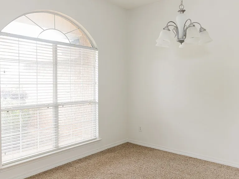25759 Keldon Ct — Photo 4
