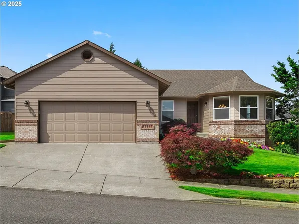 15517 SE Bybee Dr, Portland, OR 97236