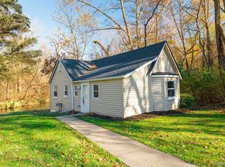 41380 Utica Rd, Sterling Heights, MI 48313