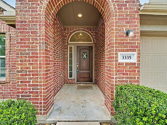 3rd image of 3335 Jane Way