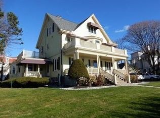 484 Humphrey St #1-L, Swampscott, MA 01907