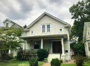1903 Deerwood Ave, Louisville, KY 40205