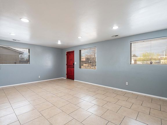 5th image of 1528 55th St NW