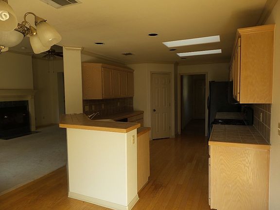 4th image of 50 Canyon Creek Dr
