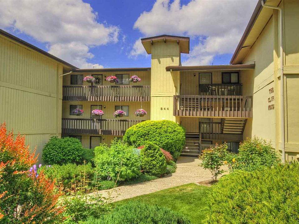 1st image of 844 W Cliff Dr APT 203