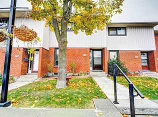 49 Rhonda Rd #74, Guelph, ON N1H 7A4