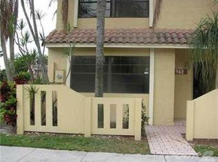 9420 NW 39th St, Sunrise, FL 33351