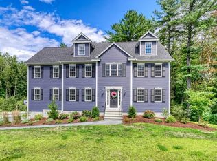 30 Murray Hill Cir, Wilmington, MA 01887
