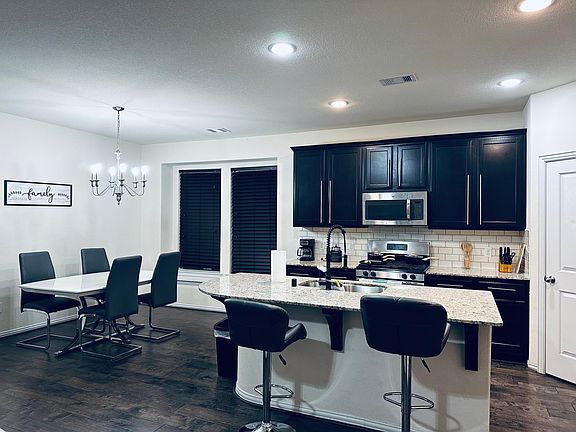 4th image of 1542 Summer City Dr