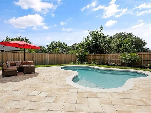 Saltwater Pool & Brick Paver Patio