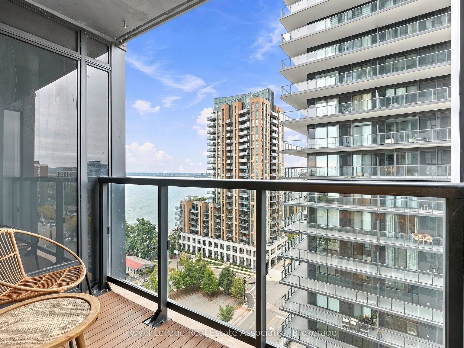 1 bed, $2,300 — Photo 2