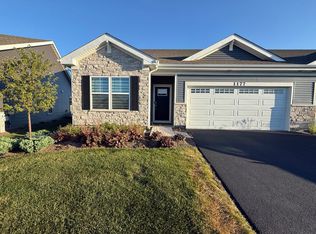1177 Wood Lily Ln, Bartlett, IL 60103