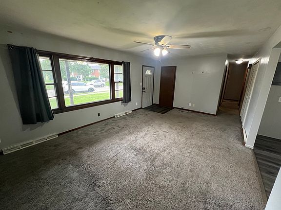 4th image of 355 Irene Ave