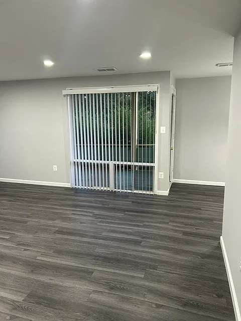2 bed, 884 sqft, $1,850 — Photo 4
