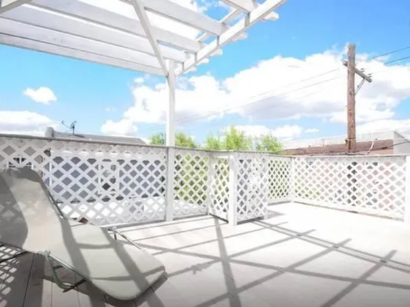 1802 Carpenter St, Philadelphia, PA 19146