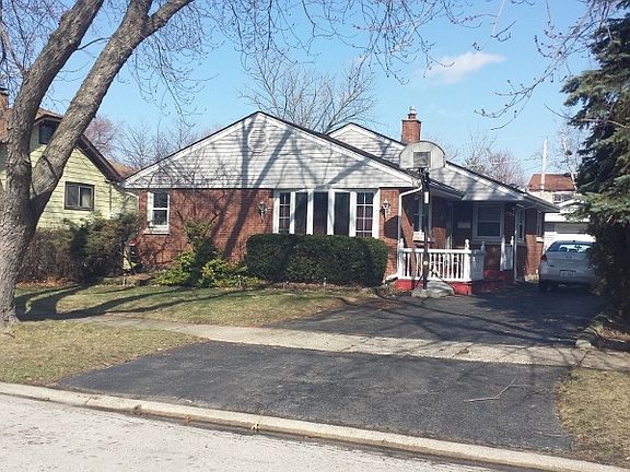 3rd image of 9733 S Minnick Ave