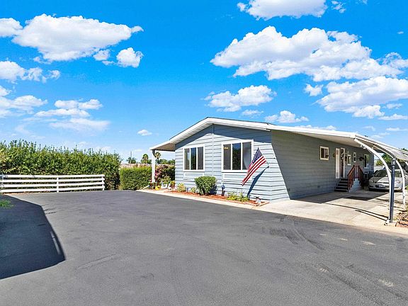 3rd image of 1212 H St Spc 2