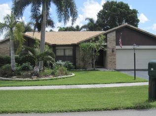 6530 W Falcons Lea Dr, Davie, FL 33331