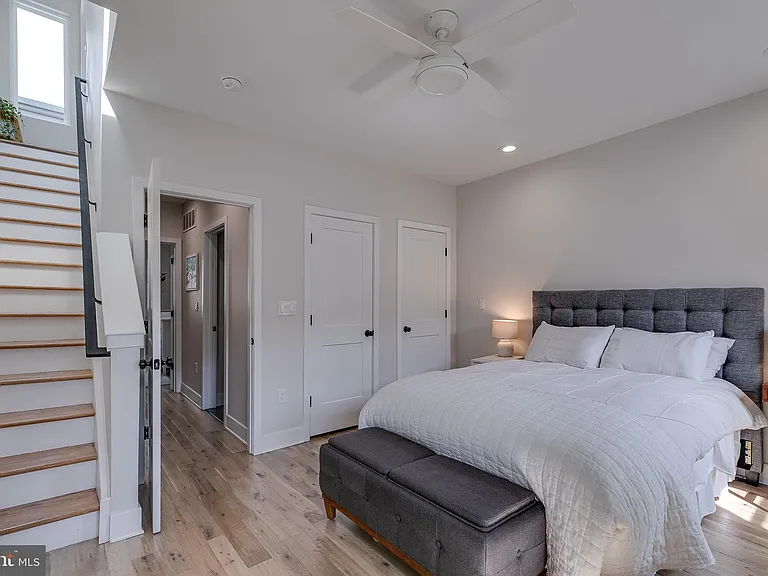 746 S Harshaw St — Photo 14