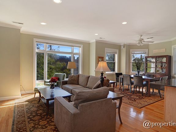 Living Room/Dining Room