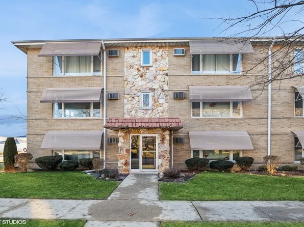 10401 S Keating Ave APT 2D, Oak Lawn, IL 60453