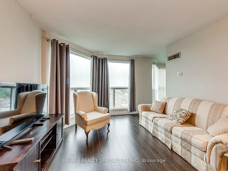 2177 Burnhamthorpe Rd W #1112 — Photo 17