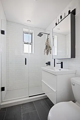 Sold by Compass | media 5
