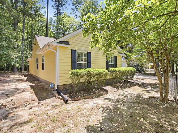 2nd image of 412 Vivaldi Dr