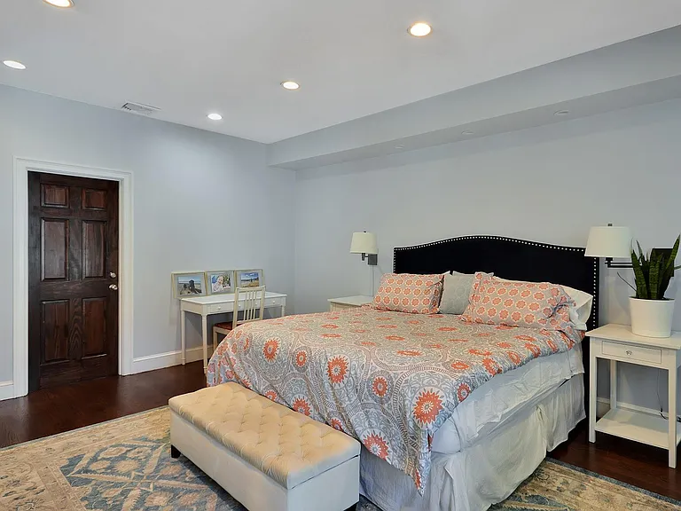 9 Atlantic St — Photo 13