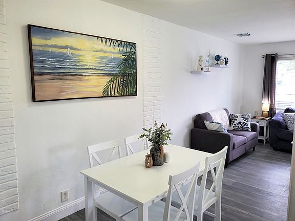 3rd image of 413 SE 23RD Street