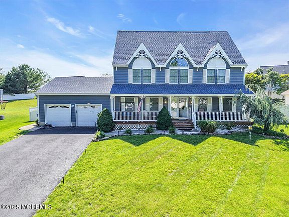 2nd image of 1177 Aster Drive